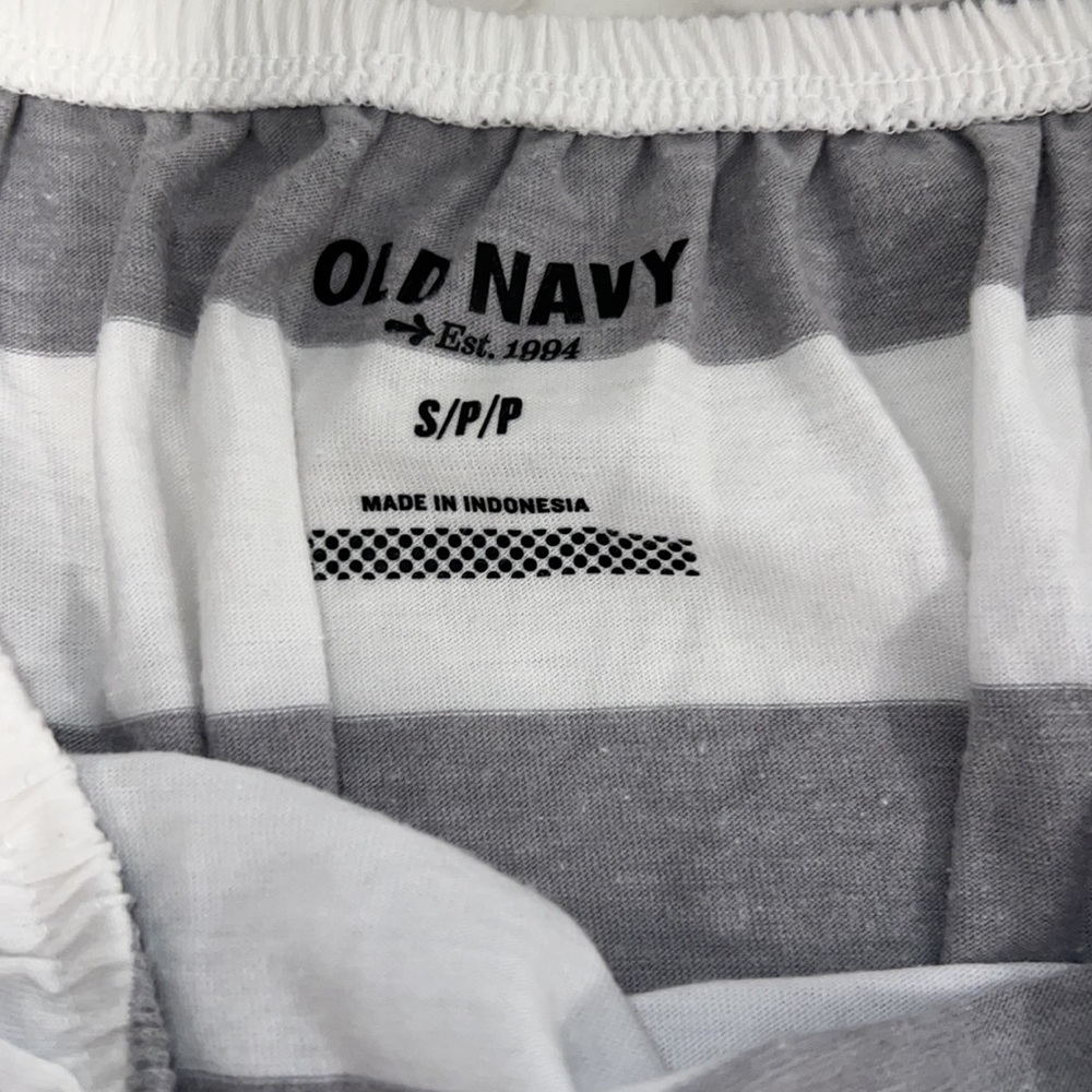 Old Navy swim coverup - Picture 2 of 3